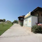 Menada Sunny Hill * Kosharitsa