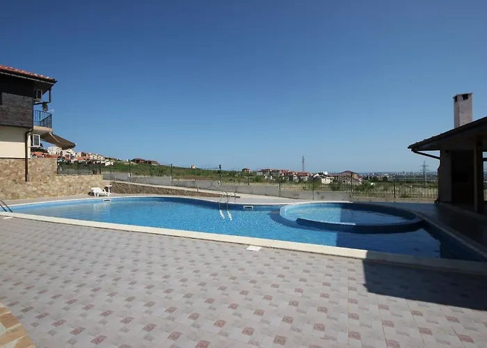 Villa Menada Sunny Hill *